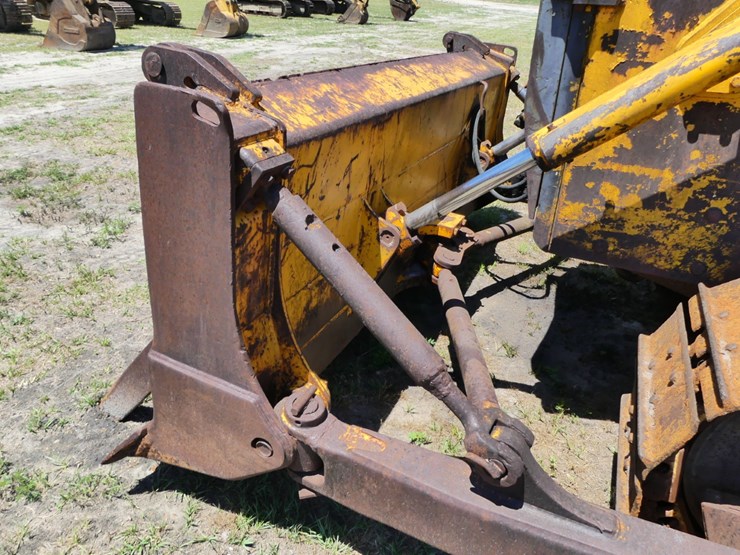 deere-850e-image-8