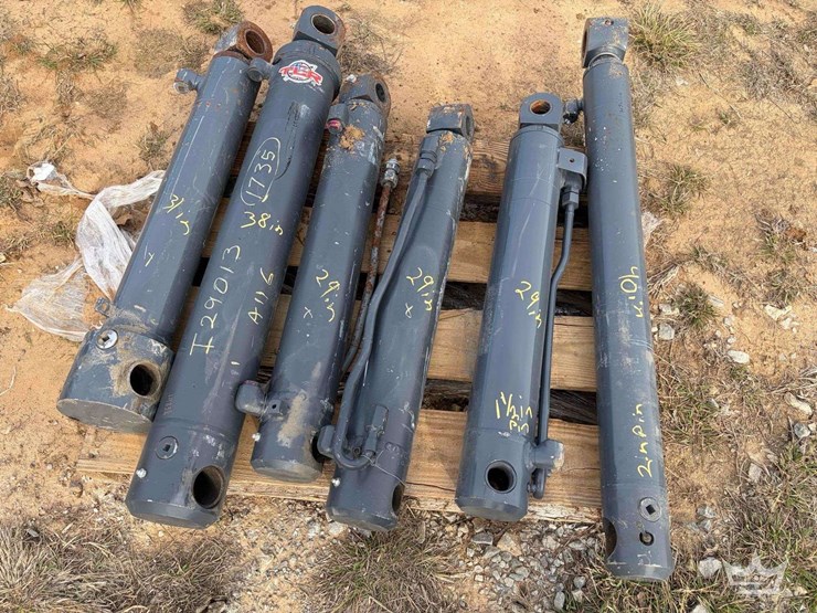 hydraulic-dipper-cylinders-image-4