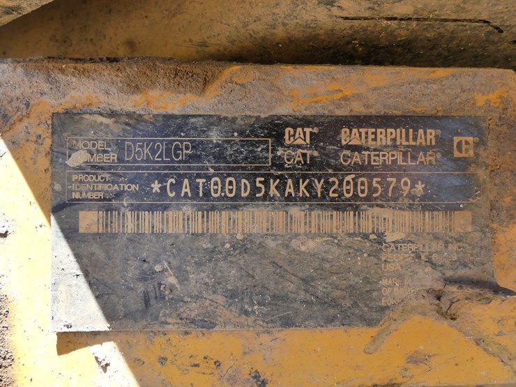 2016-caterpillar-d5k2-image-18