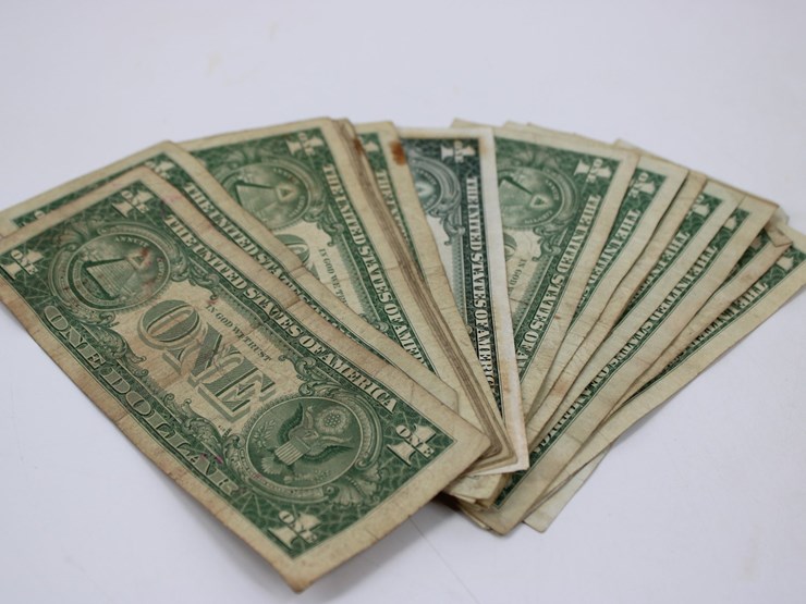 #36148-•-(20)-1957-1-dollar-silver-certificates-image-4