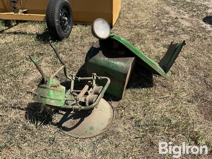 oliver-tractor-parts-image-4