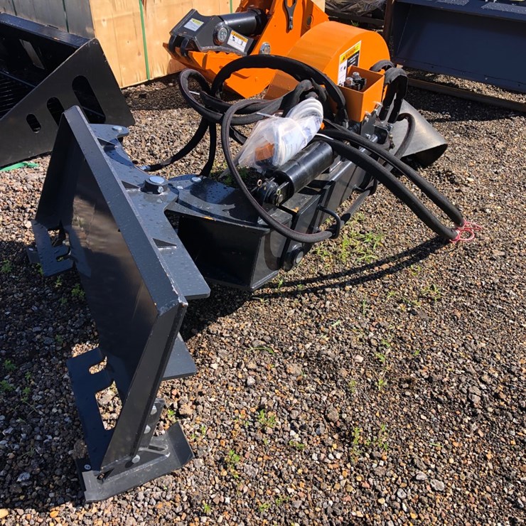 #34 • SKID STEER STUMP GRINDER W HYDRAULIC ANGLE