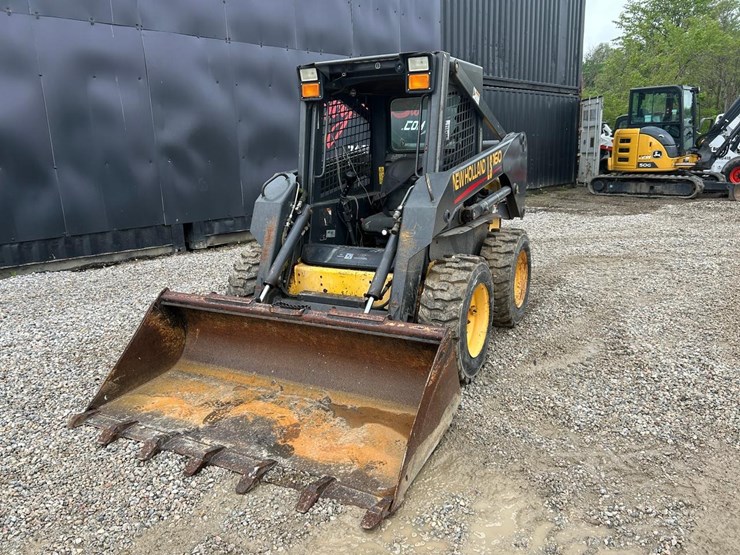 new-holland-ls160-image-8
