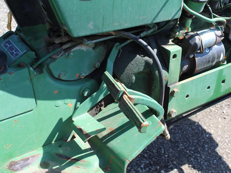 john-deere-301-image-17