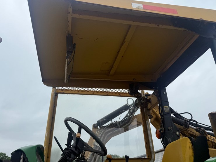 john-deere-6215-image-25