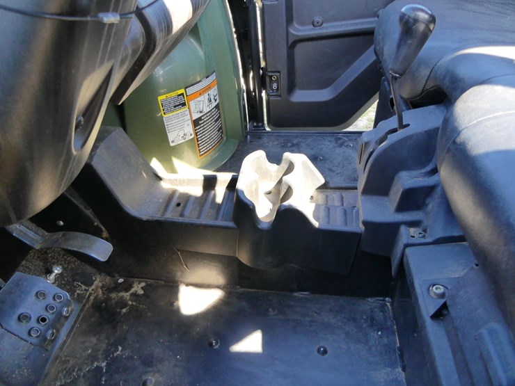 2021-john-deere-xuv855m-image-11