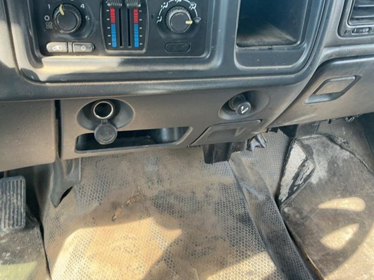 2006-chevrolet-silverado-1500-image-72