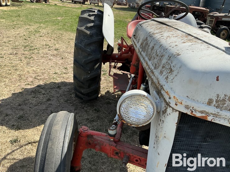 ford-8n-image-10