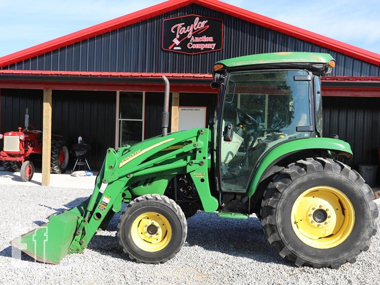 john-deere-4520-image-3