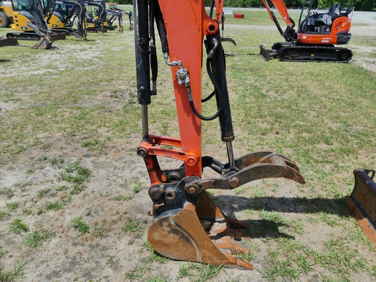 2018-kubota-u35-4-image-8