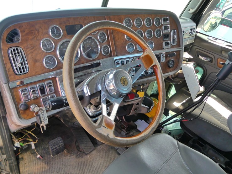 2007-caterpillar-c15-image-12