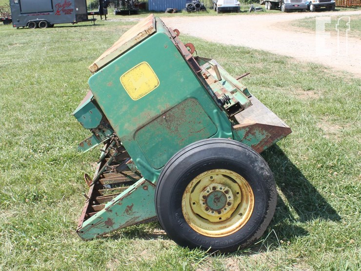 john-deere-8250-image-2