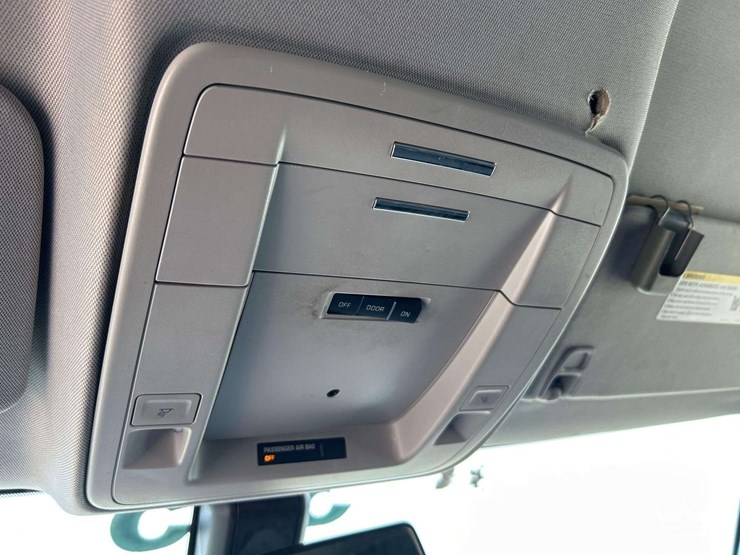 2020-chevrolet-tahoe-image-19
