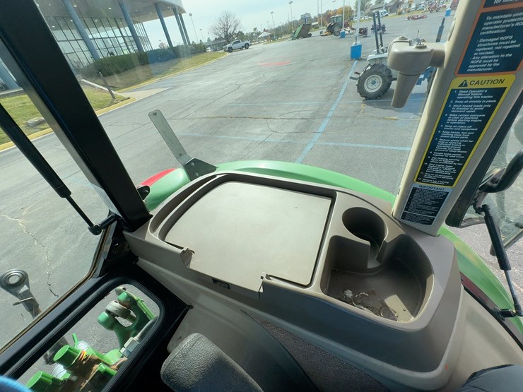 2011-john-deere-5095m-image-34