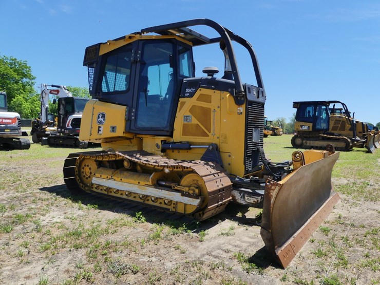 2016-deere-550k-lgp-image-2