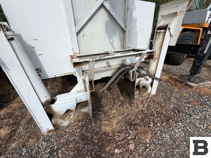 pitman-polecat-970-digger-derrick-bed---prosser,-wa-image-13