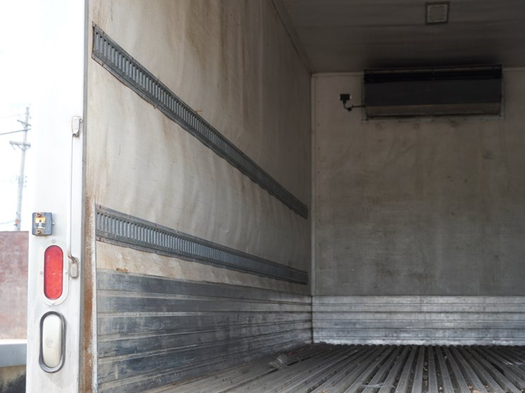 #1953-•-2013-international-reefer-truck-image-73