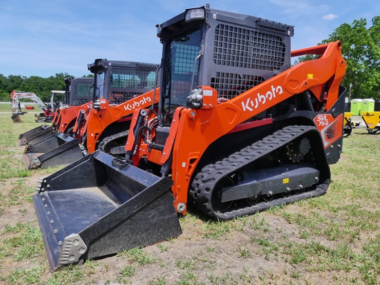 2025-kubota-svl75-3-image-1