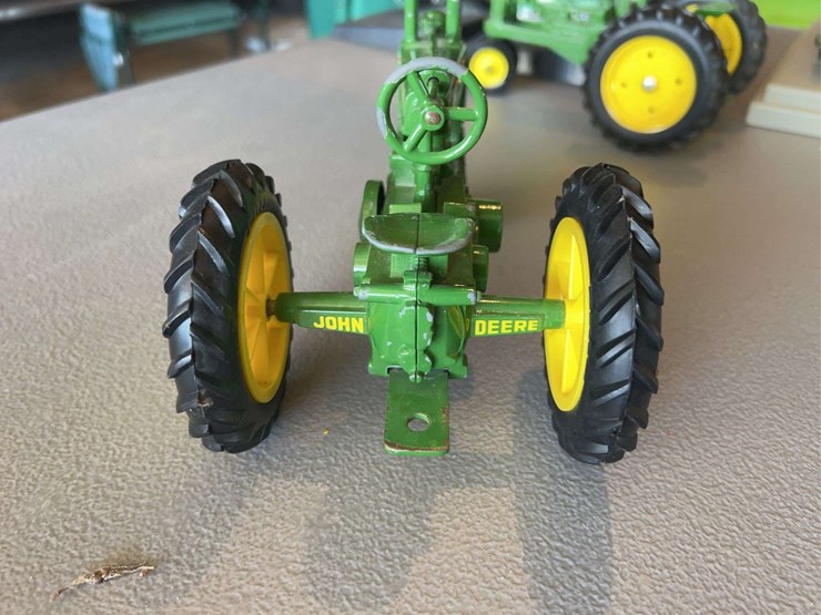 john-deere-model-a-image-10