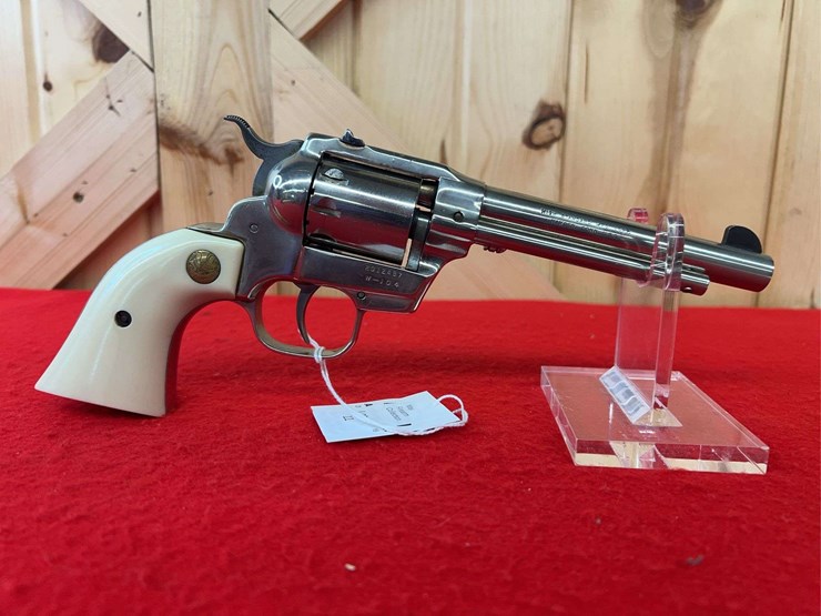 high-standard-double-nine-revolver-.22-caliber-image-3