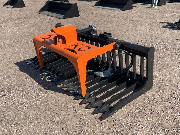 skeleton-grapple-bucket-image-1