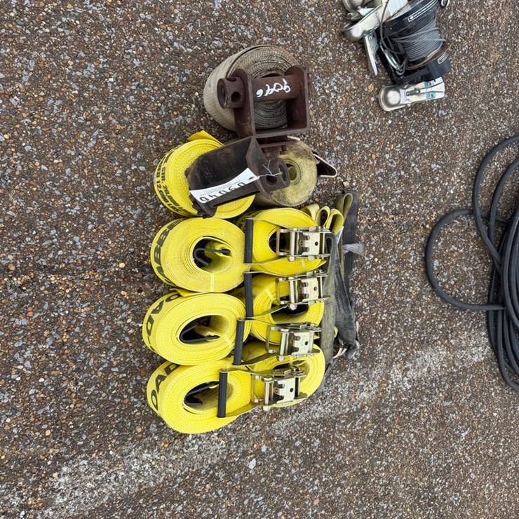 #9046 • Lot of Ratchet Straps