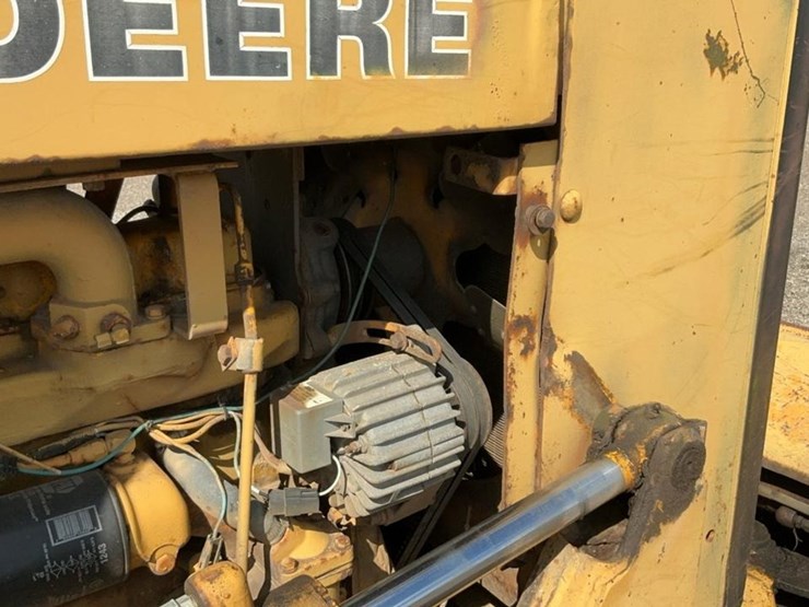 1983-john-deere-550-image-12