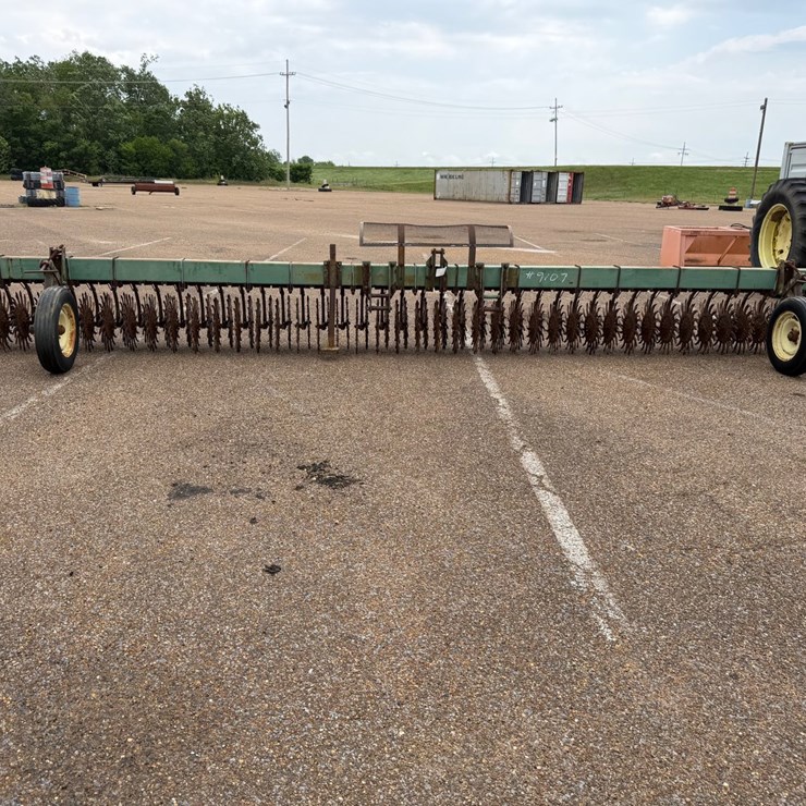 JOHN DEERE 400
