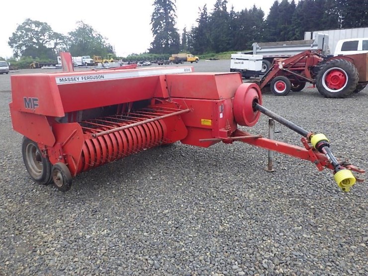 massey-ferguson-224-image-1