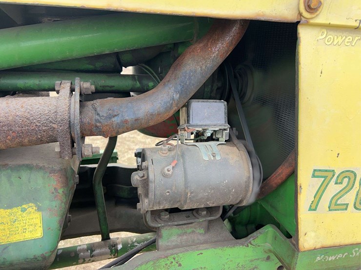 john-deere-720-image-20
