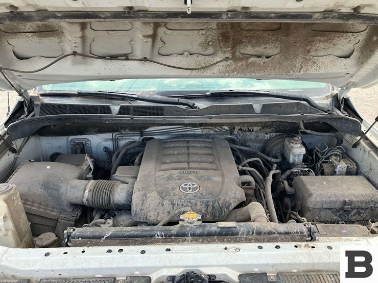 2017-toyota-tundra-image-18