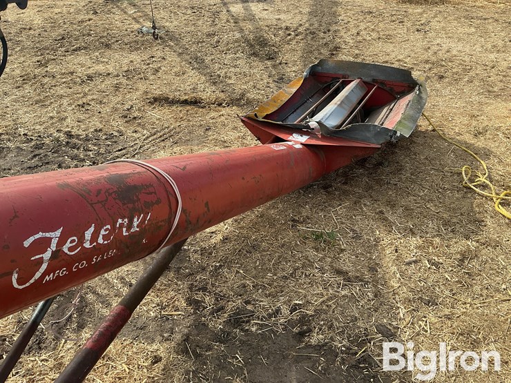 feterl-grain-auger-w/-swing-hopper-image-18