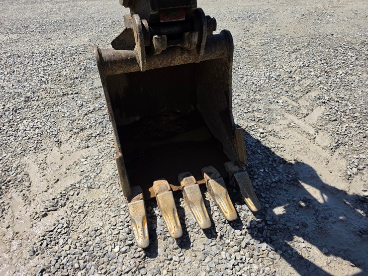 2021-takeuchi-tb290-image-6