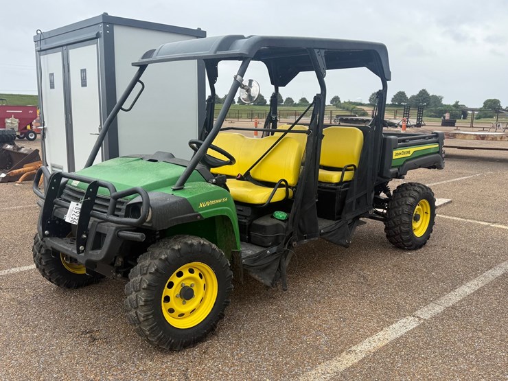 john-deere-gator-image-8