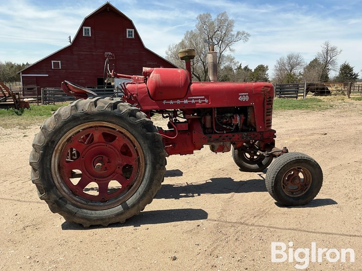 1956-farmall-400-2wd-tractor-image-4