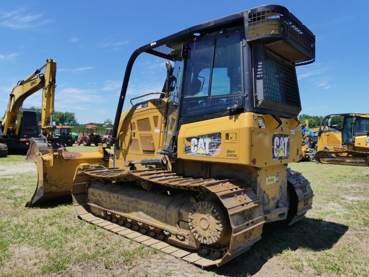2016-caterpillar-d5k2-image-4