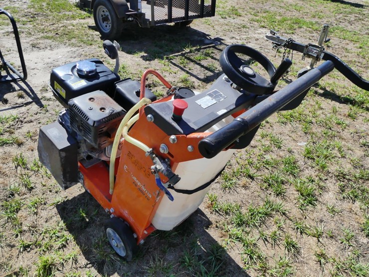 husqvarna-fs400lv-image-3