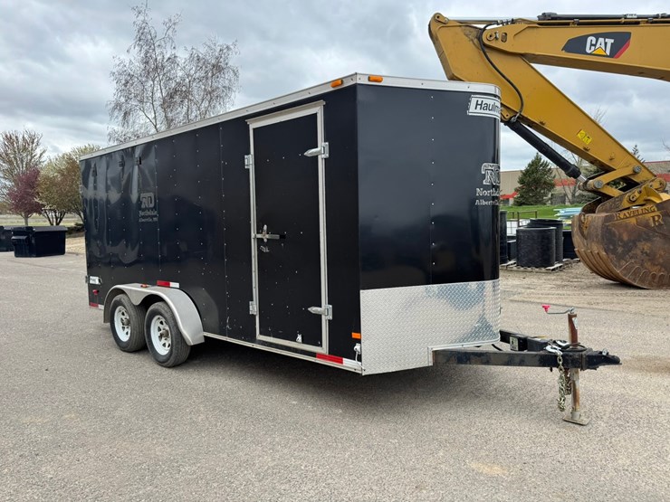 #3892-•-2015-haulmark-18'-enclosed-trailer-image-7