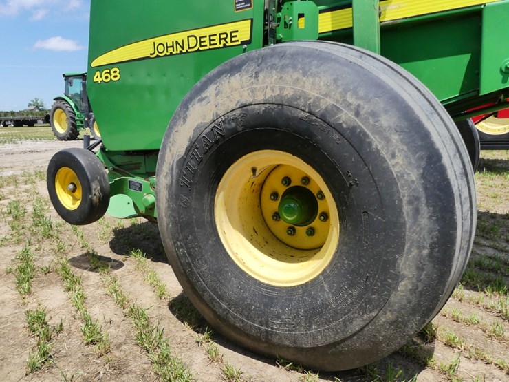 2012-john-deere-468-image-5