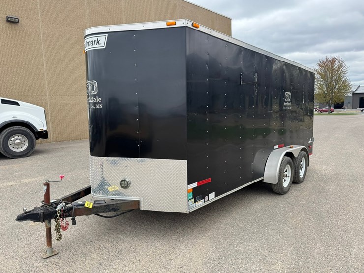 #3892-•-2015-haulmark-18'-enclosed-trailer-image-1
