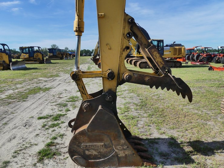 2006-deere-160c-lc-image-8