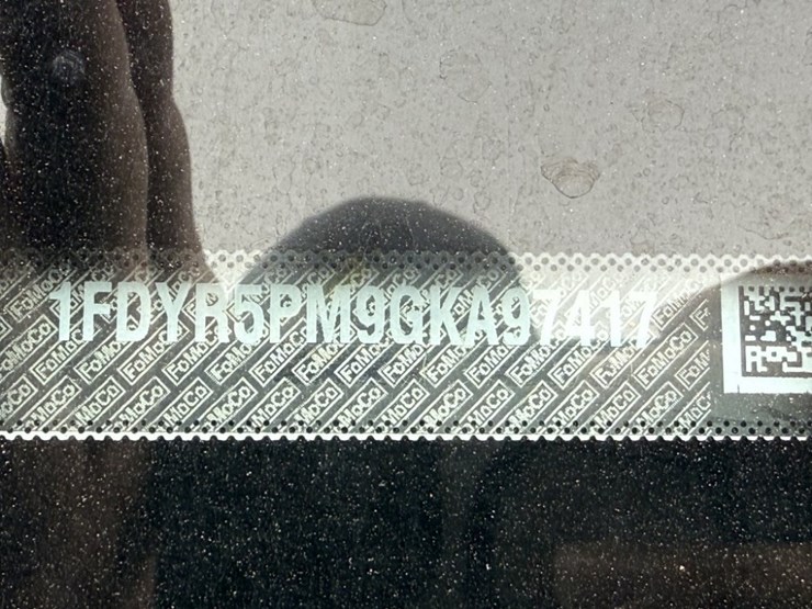 2016-ford-transit-image-9