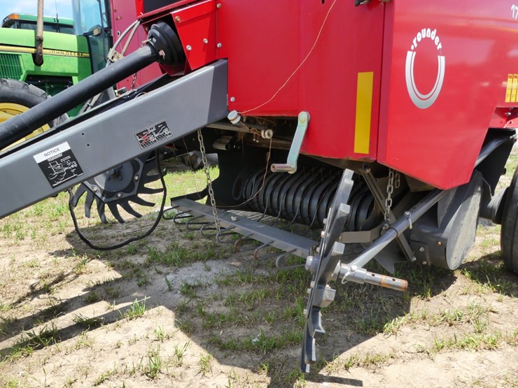 massey-ferguson-1745-image-9