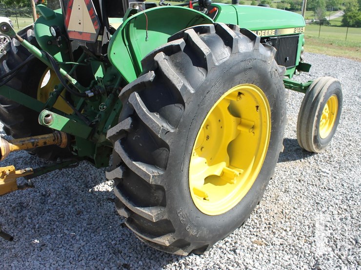 john-deere-2155-image-6