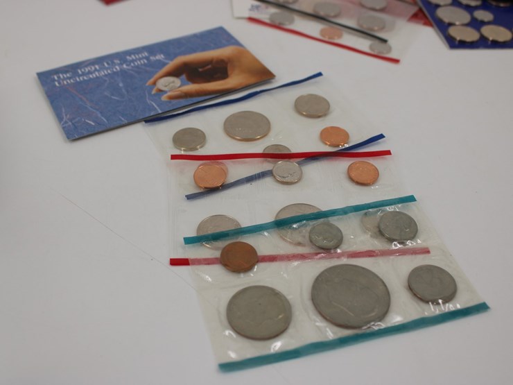 #36134-•-(12)-uncirculated-proof-coin-sets-|-silver,-etc...-image-30