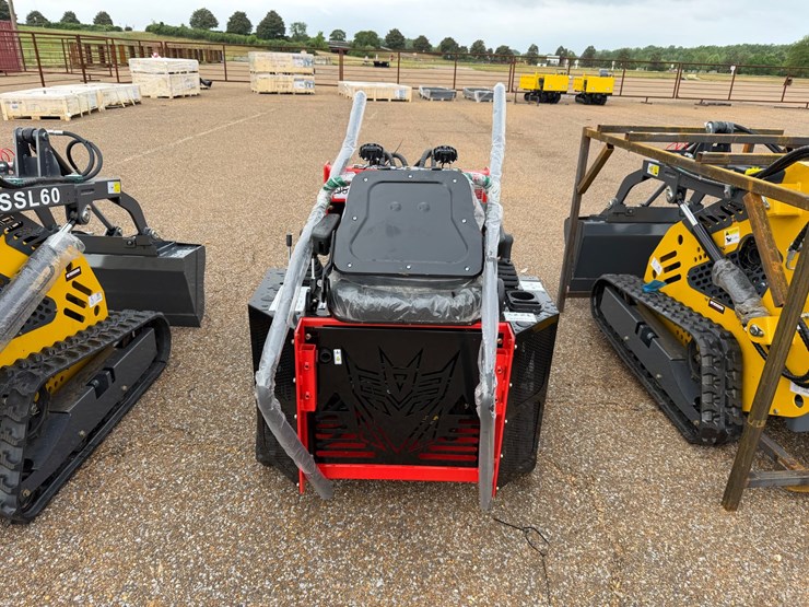 #9128-•-(new)-ride-on-mini-skid-steer-ssl580-image-4