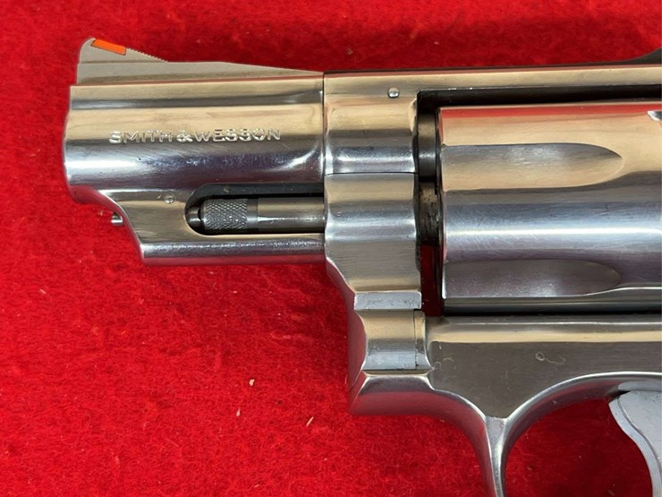 smith-&-wesson-model-66-1-combat-magnum-revolver-.357-magnum-image-12