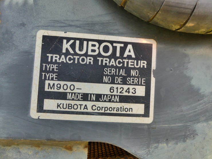 2000-kubota-m9000-image-15