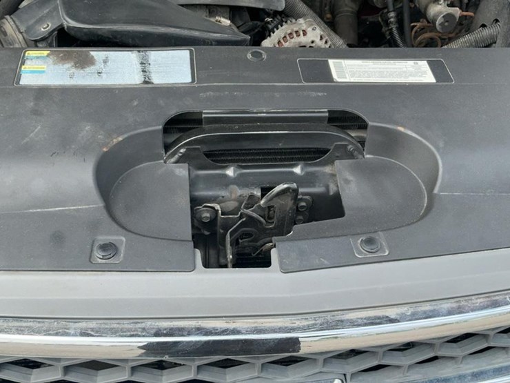 2005-chevrolet-silverado-2500hd-image-35