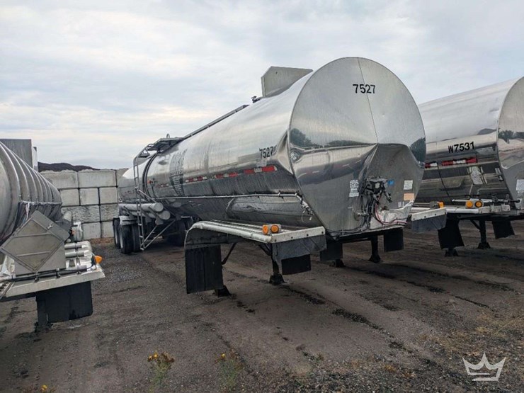 1992-polar-tanker-image-1